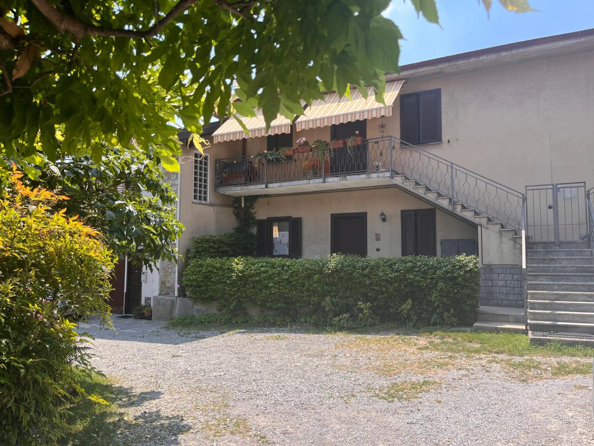 Il Cortile Como Single & Double Room In Apartment No Hotel Luaran gambar
